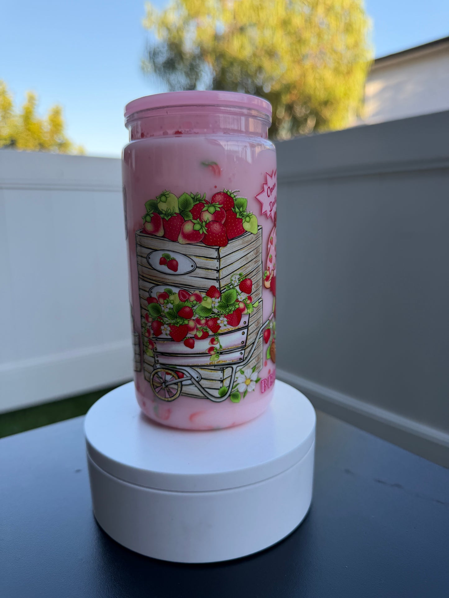 Berry sweet 16oz Snowglobe